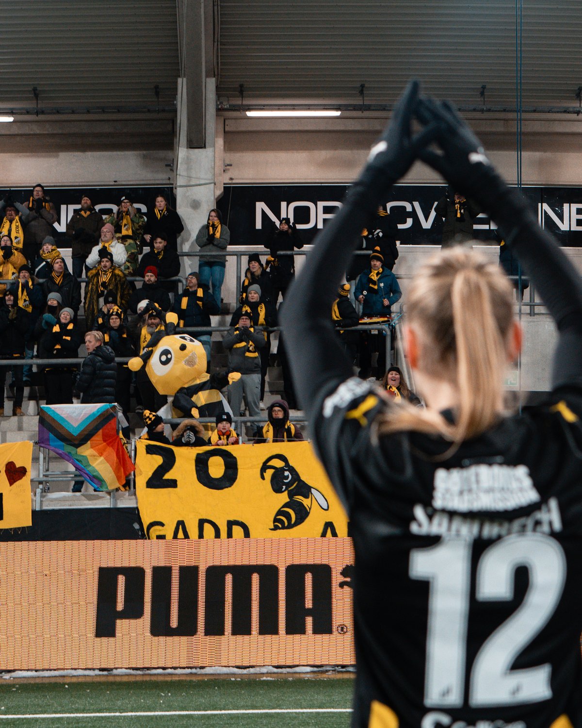 En BK Häcken-spelare tackar publiken